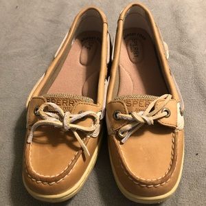 Women’s US 6W Sperrys